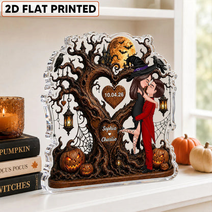 🎃"Kissing Couple by the Heart Tree" – Personalized Acrylic Keepsake Plaque: A Halloween Gift for Couples 💕
