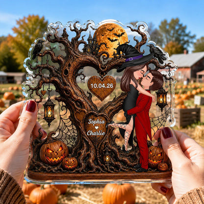 🎃"Kissing Couple by the Heart Tree" – Personalized Acrylic Keepsake Plaque: A Halloween Gift for Couples 💕