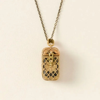 🔮✨ Tiny Tarot Deck Necklace – Wear Your Luck & Mystical Charm Anywhere! 🖤🌙