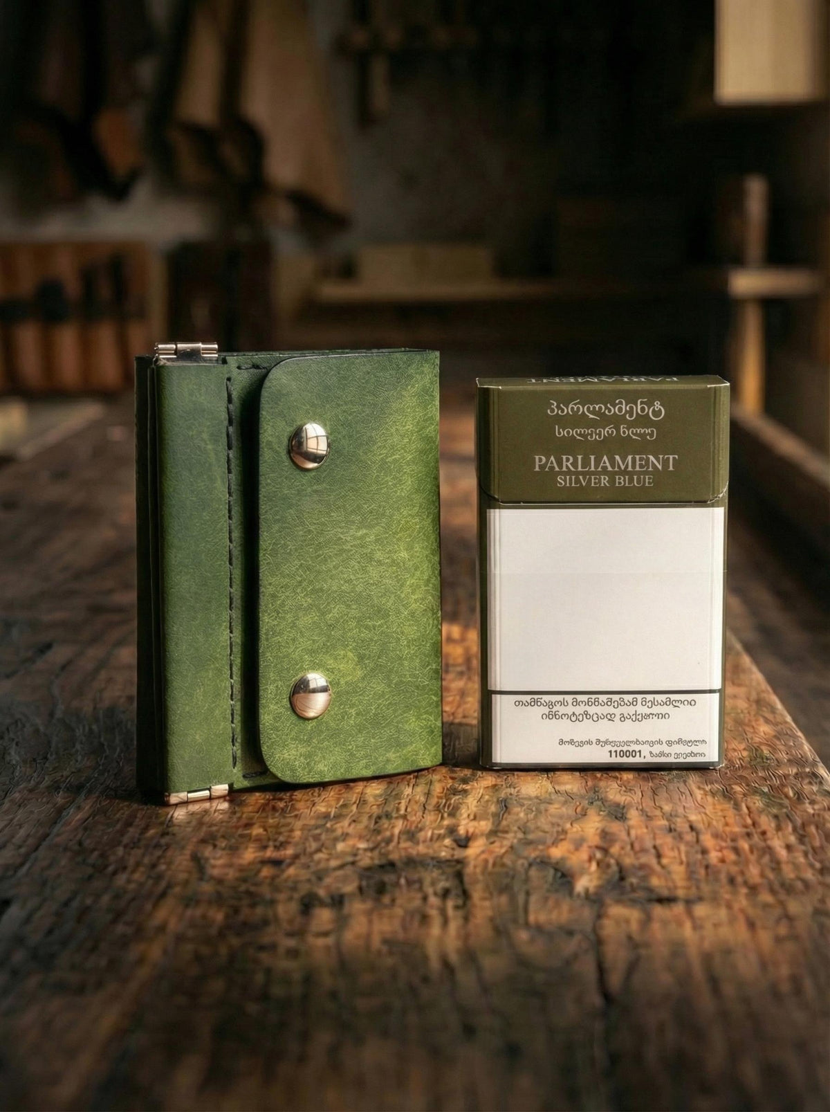 👛✨ Compact Leather Trifold Wallet – Slim, Stylish & Convenient Everyday Carry! 💳🤎