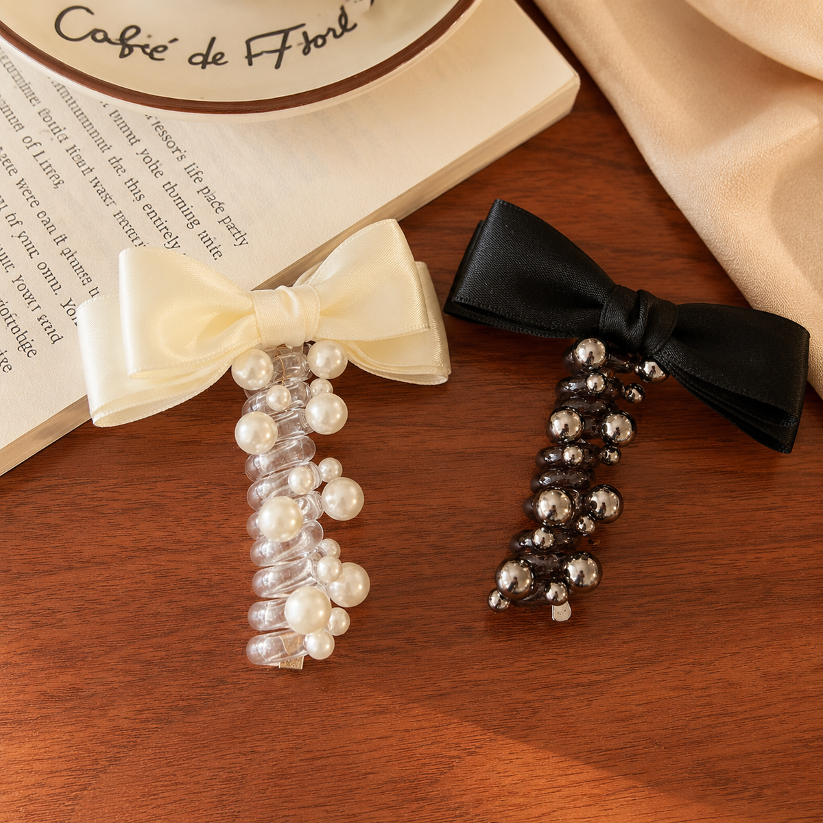 Pearl Spiral Hair Clip – Elegant Twist Styling Tool